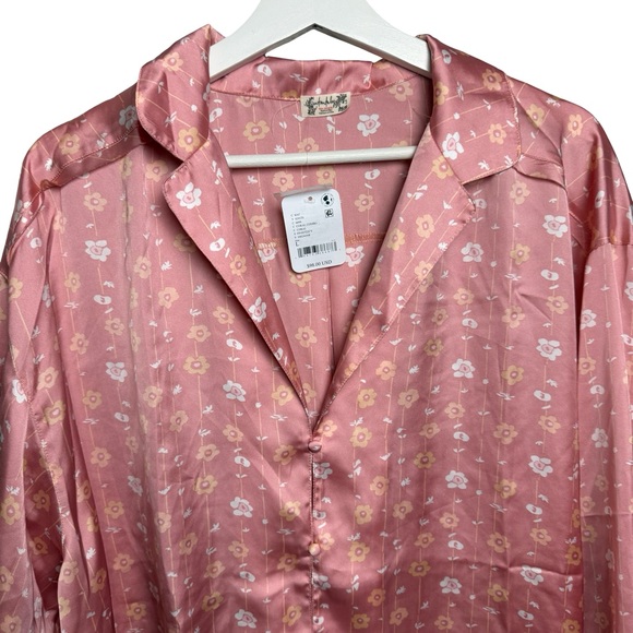 Free People Dreamy Days Pajama Set Satin Button Top Wide Leg Pant Coral SZ L NWT - Picture 10 of 16